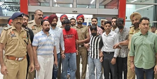 Gangsters Arrest