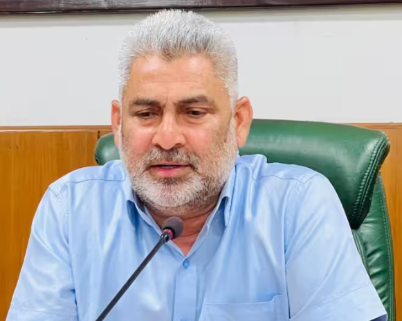 Cabinet Minister